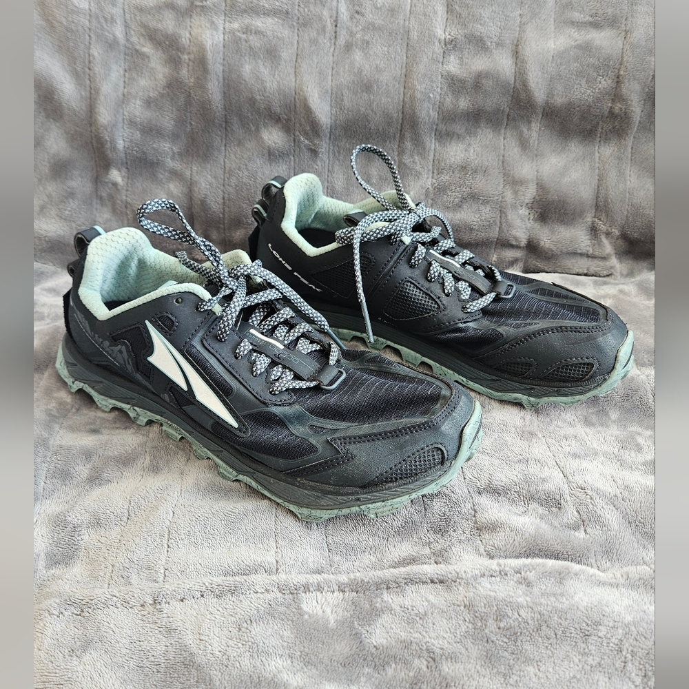 Altra Lone Peak Trail Runners